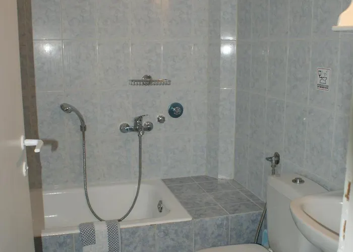 Colosseo Star 4* איוס פרוקופיוס