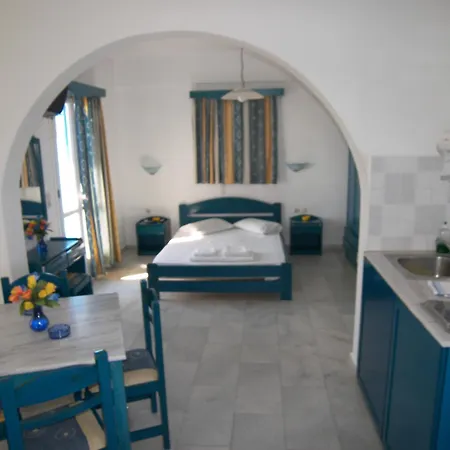 Lägenhetshotell Colosseo Star Agios Prokopios (Naxos)